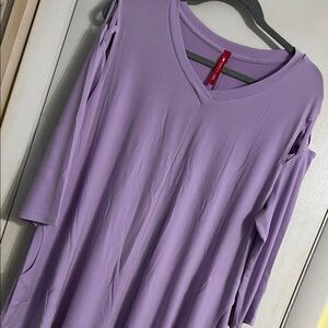 Elegant Lavender V-Neck Blouse